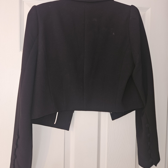 Express Black Women's Cropped Blazer - Picture 2 of 3